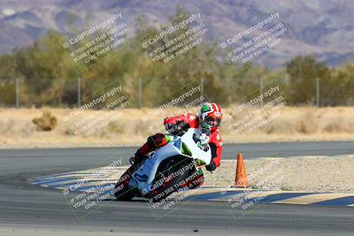 media/Jan-09-2022-SoCal Trackdays (Sun) [[2b1fec8404]]/Turn 6 (1035am)/